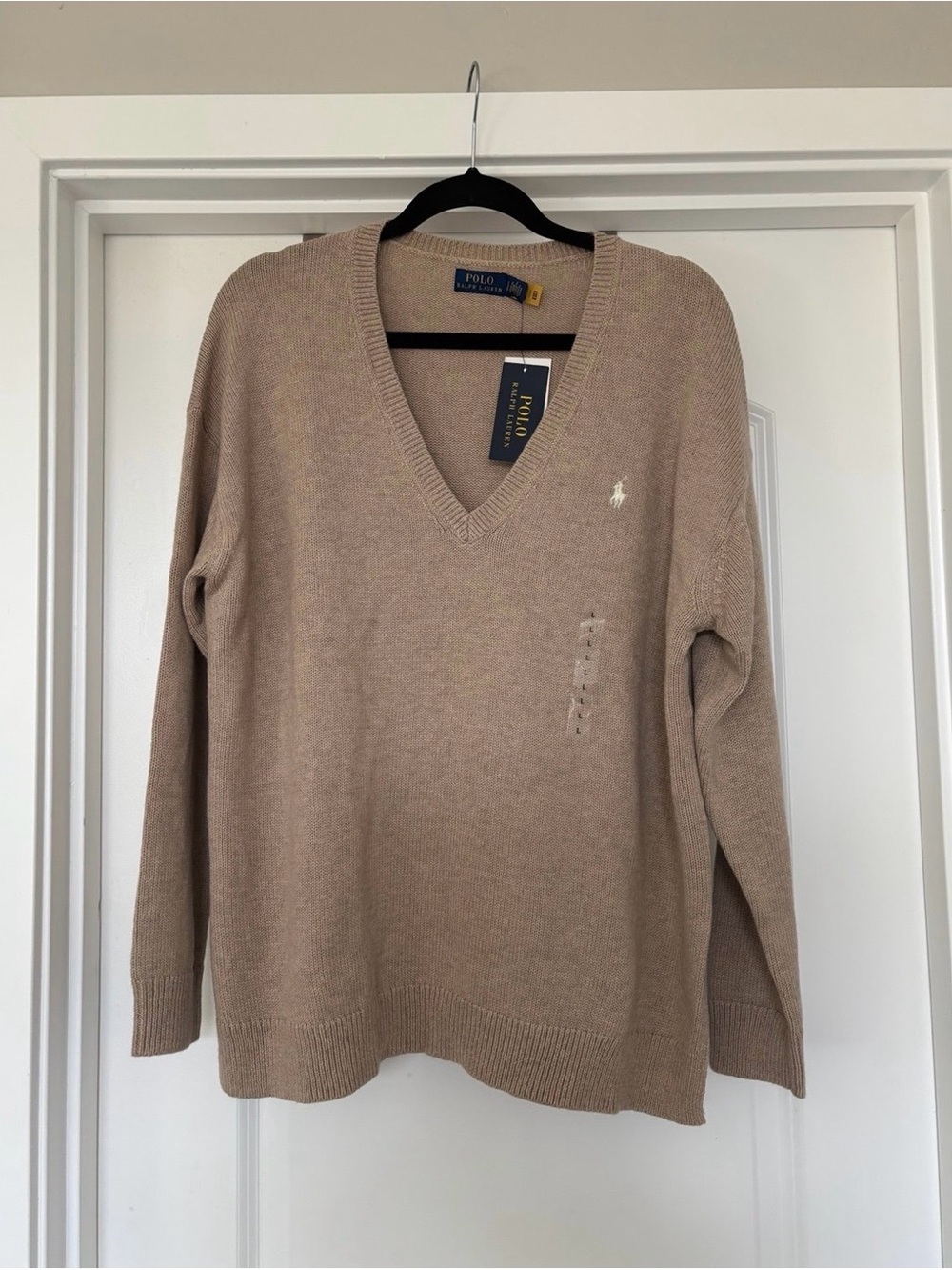 Polo by Ralph Lauren Women’s V-Neck Sweater in Tan size L